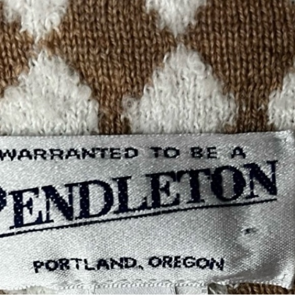 Pendleton Brown & Cream Diamond Pattern Wool Blend Sweater Size M - Picture 5 of 5